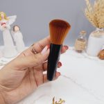 براش رژگونه رنگ مشکی