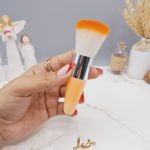 براش رژگونه رنگ هلویی