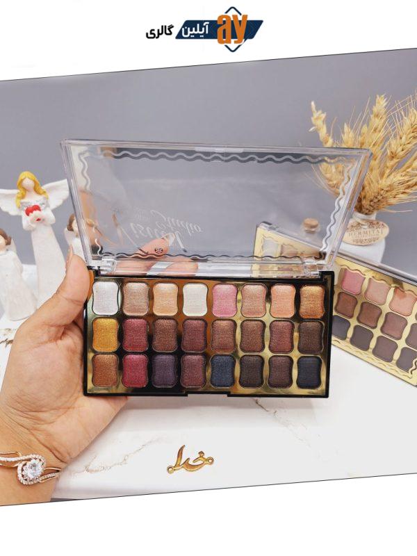 پالت سایه 24 رنگ برند رومانتیک برد ROMANTIC BIRD کد T 555 A