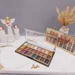 پالت سایه 24 رنگ برند رومانتیک برد ROMANTIC BIRD کد T 555 A