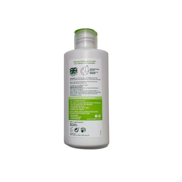 کرم آبرسان سیمپل مدل Light مناسب انواع پوست حجم 125 میلی لیتر