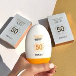 کرم ضد آفتاب بدون رنگ ایمجز SPF50 مدل PROTECTIVE مناسب برای انواع پوست وزن 45 گرم