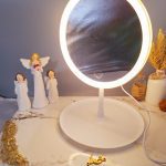 آینه رومیزی رینگ لایت دار لمسی پایین آینه استند دار 2001
