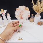 آینه چوبی دسته دار گل مدل دخترانه  طرح دوم