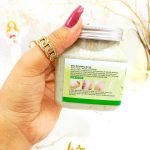 اسکراب شنی بدن کاسه ای آلوورا 320میل کاریته karite