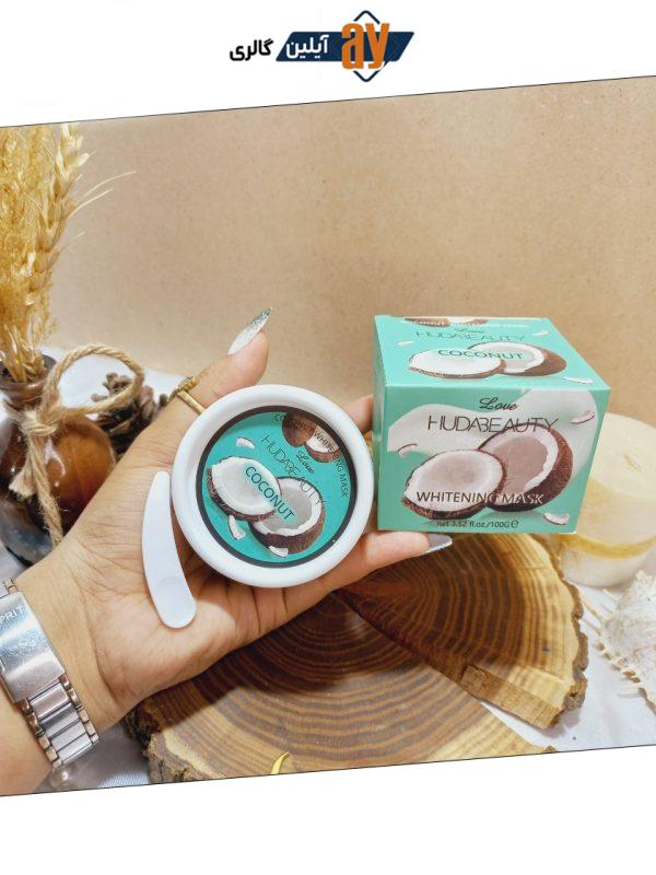 اسکراب شنی صورت و بدن رایحه نارگیلی هدی بیوتی HUDABEAUTY کد 826020