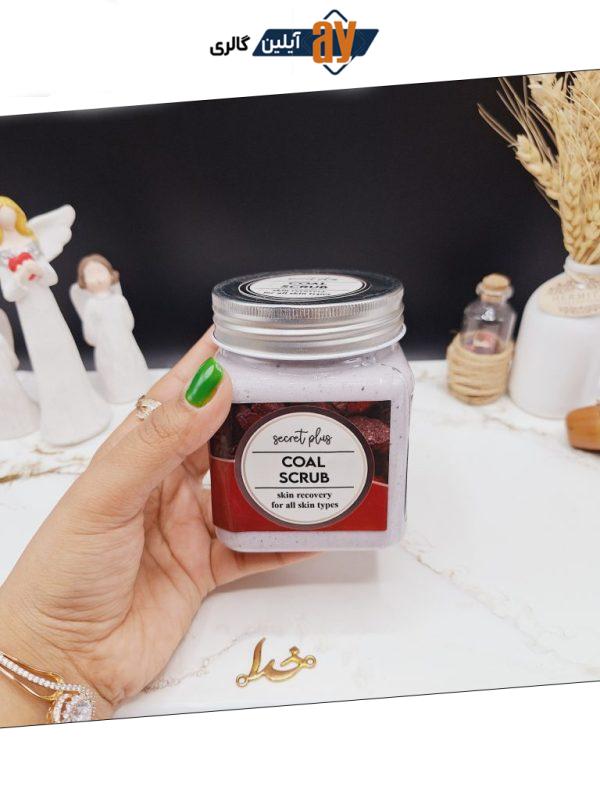 اسکراب لایه بردار تیرگی رایحه ذغال سنگ COAL SCRUB برند secret plus حجم 500ml