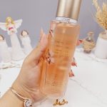 بادی اسپلش 250 ml ویکتوریا سکرت مدل Bare Vanilla LA CAE اورجینال