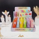 بالم حرارتی ضد آب طرح لب هدا مات می HUDA MATTE ME کد 35001