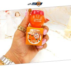 بالم لب کوزه ای مرطوب کننده و آبرسان هلو یانگومی YANGMEI کد YM9071
