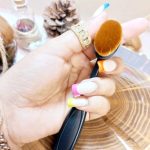 براش حرفه ای قاشقی سایز بزرگ HUDABEAUTY