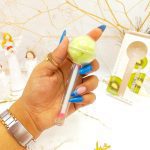 برق لب و بالم لب آبنباتی کیوی هدا بیوتی استوری HUDA BEAUTY STORY
