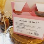 رژ جامد پرطرفدار 4 طبقه رومانتیک می ROMANTIC MAY کد YR2026