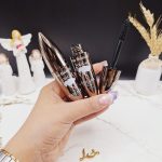 ریمل حجم دهنده و بلند کننده شتر مرغ برند کیس بیوتی کد 56249