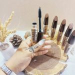 ریمل پرطرفدار 4D MAX VOLUME برند کیس بیوتی KISS BEAUTY کد 56784