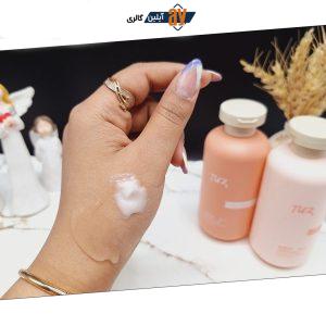 ست دو تکه شاور ژل و لوسیون بدن کپسولی 200ml برند توز TUZ کد 0258