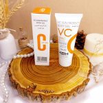 ضد آفتاب روزانه ویتامین سی SPF35 برند XQM