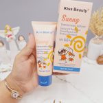 لوسیون ضد آفتاب بچه با ‏SPF 60 مناسب استفاده روزانه برند Kiss Beauty کد 7160