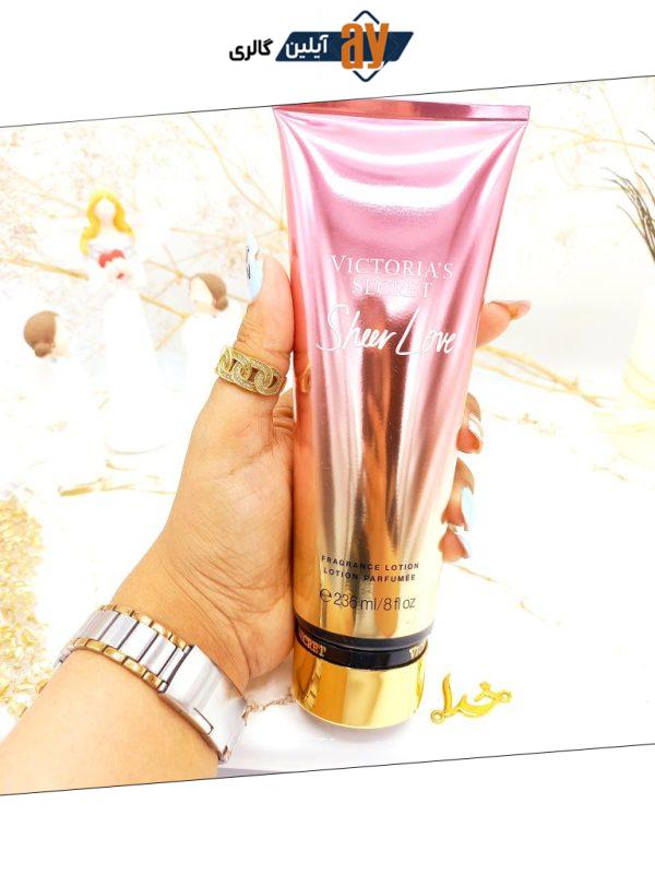 لوسیون معروف مرطوب کننده بدن 236 میل Sheer Love برند ویکتوریا سکرت کد 6335