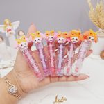 لیپ گلاس شاین دار  طرح فانتزی برند هدا مات می HUDA MATTE ME کد X-358