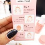 ماسک استیکی با عصاره توت فرنگی Sticky mask