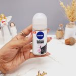 مام رول ضد تعریق زنانه نیوآ مدل BLACK WHITE حجم 50ml کد 5295