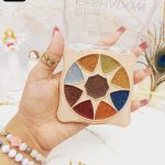 پالت سایه پرطرفدار گلیتری 9 رنگ ONLY BEAUTY کد ES1520