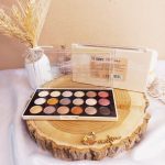 پالت سایه چشم و هایلاتیر 18 رنگ BBC BEAUTY مدل دایره ای