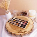 پالت سایه چشم و هایلاتیر 18 رنگ BBC BEAUTY مدل دایره ای