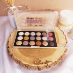 پالت سایه چشم و هایلاتیر 18 رنگ BBC BEAUTY مدل دایره ای