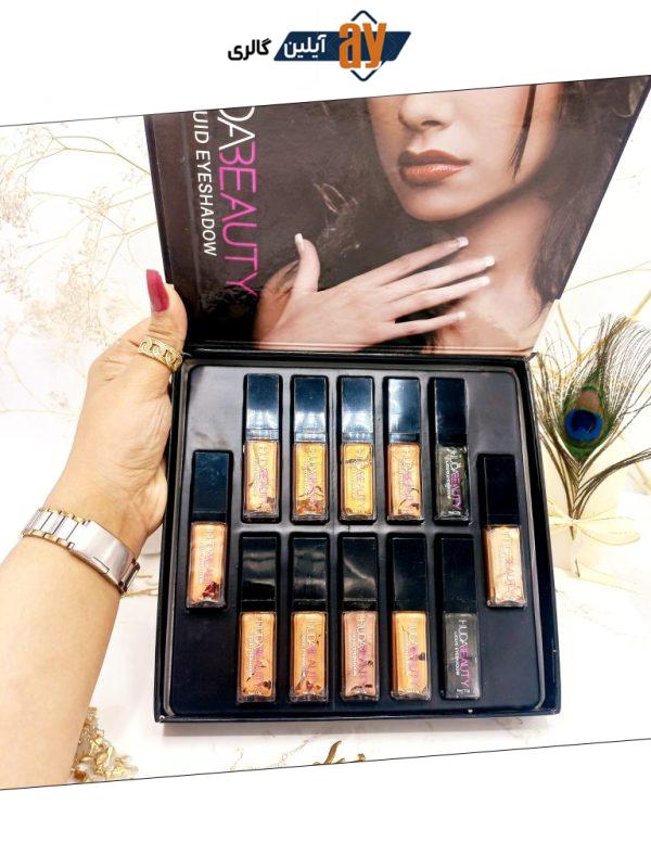 پک سایه مایع گلیتری چشم هدا بیوتی HUDABEAUTY کد 170196