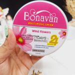 کرم مرطوب کننده کاسه ای دست و صورت رایحه گل ها صحرایی برند بناوان BONAVAN