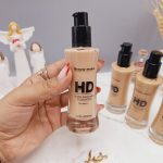 کرم پودر شیشه ای بیوتی مدل دارای  آنتی اکسیدان HD درب طلایی کد BM2310