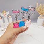 فرمژه شانه دار طرح توت فرنگی