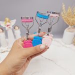 فرمژه شانه دار طرح توت فرنگی