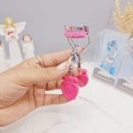فرمژه شانه دار طرح توت فرنگی