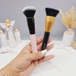 براش مناسب میکاپ مدل متخلف طرح رندم