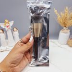براش میکاپ برند ER met دسته مشکی سایز متوسط