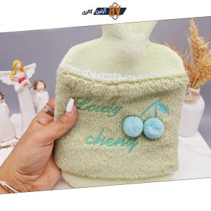 کیسه آبگرم مخملی سایز متوسط طرح گیلاسی وارداتی