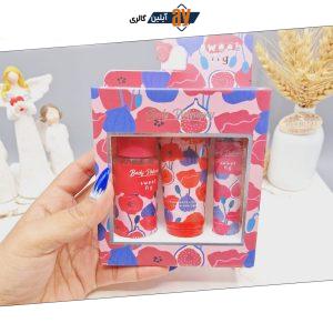 پک 3 تایی بادی اسپلش و لوسیون و عطر قلمی فوق العاده خوشبو و ماندگار برند پینک این سویت کد 2780