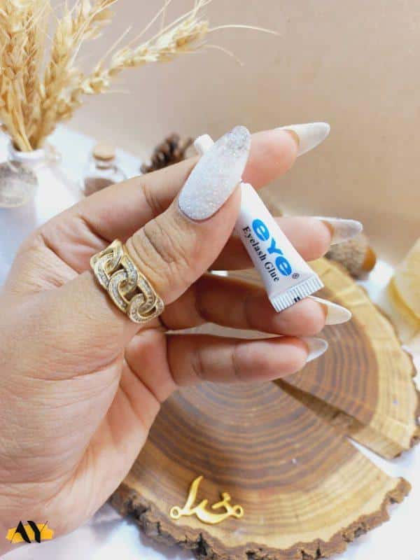پک 6 تایی چسپ مژه مشکی ایلش EYE eyelash کد 30692 | پخش عمده