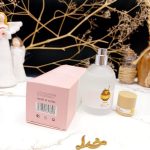 عطر خوش بو کننده بیکینی رایحه عسل برند Maiden Arna کد YT_E0259_1