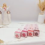 لیپ گلاس شیشه ای برند OLIBOLLA رایحه کیکی کد LA_L190