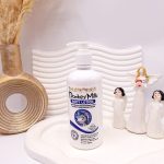 لوسیون روشن کننده پمپی شیر الاغ وکالی حجم 400 گرم کد 3099 (آبی)