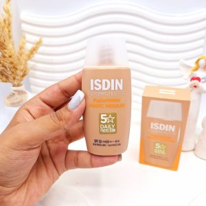 ضد آفتاب ایزدین فیوژن واتر Spf50 مسترکپی کد 0576