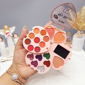 پک هدیه سایه قلبی برند s.f.r color کد 6626