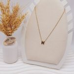 گردنبند حروف H رنگ طلایی