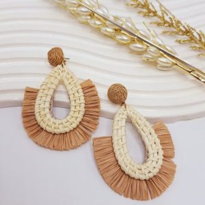 گوشواره حصیری مدل ریش دار