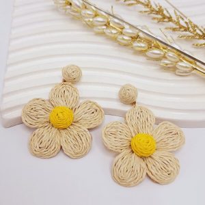 گوشواره حصیری مدل گل طرح اول