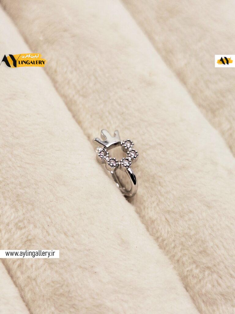 پرسینگ بینی فیک طرح تاج بدون سوراخ کردن